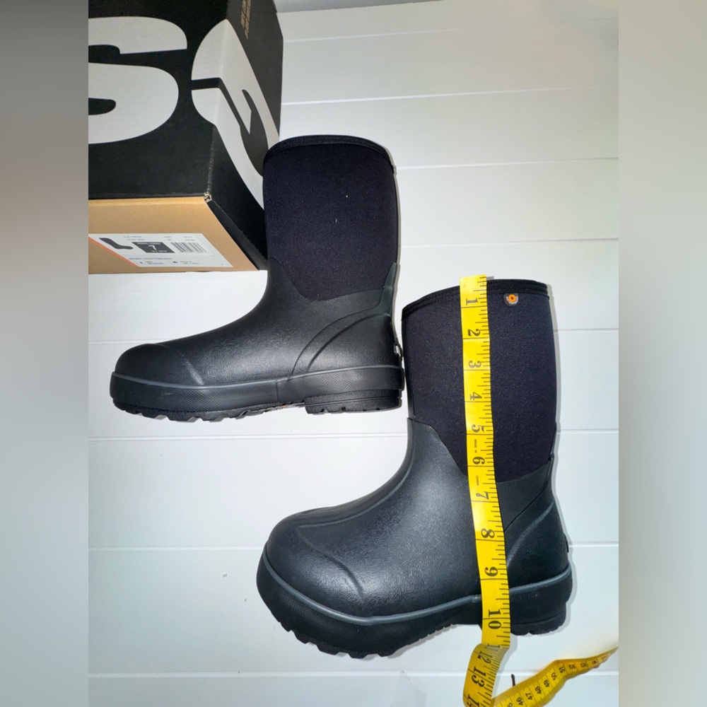 Bogs Women's Classic Mid Length Rain Boot Black Size 7 - Picture 6 of 8
